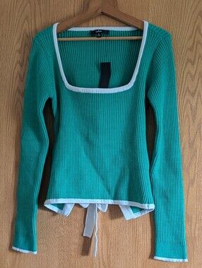 Lulu's Babe Moment Green and White Long Sleeve Tie-Back Sweater Top XL NWT
